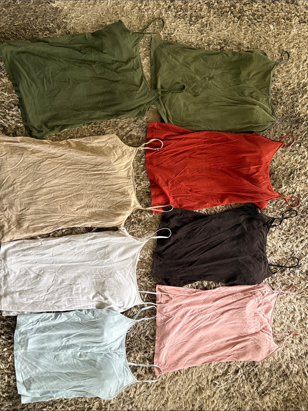 Lot 8 camisoles tank tops with removable bra pads